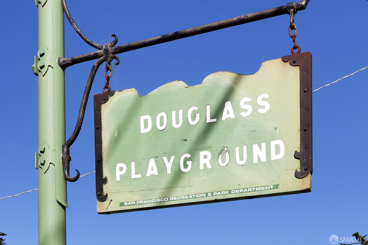 Detail Gallery Image 53 of 89 For 106 Valley St, San Francisco,  CA 94131 - 1 Beds | 1 Baths