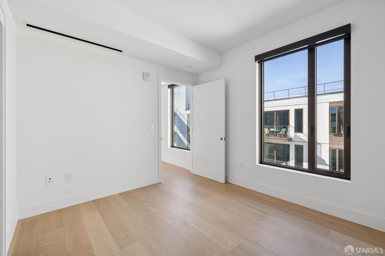 Photo #25: 425010610 Listing: Photo #25