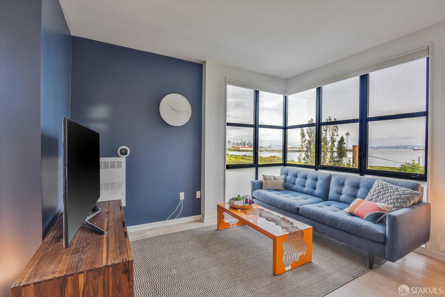 Detail Gallery Image 20 of 42 For 451 Donahue St, San Francisco,  CA 94124 - 2 Beds | 2 Baths