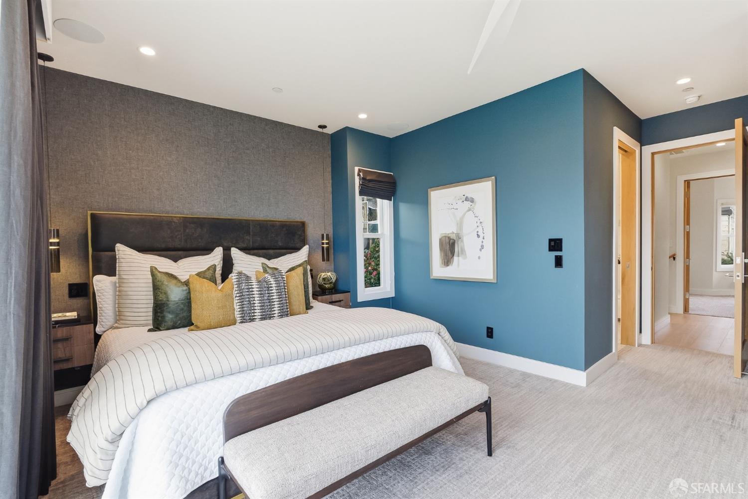 Detail Gallery Image 18 of 47 For Address Is Not Disclosed, San Francisco,  CA 94114 - 2 Beds | 4 Baths