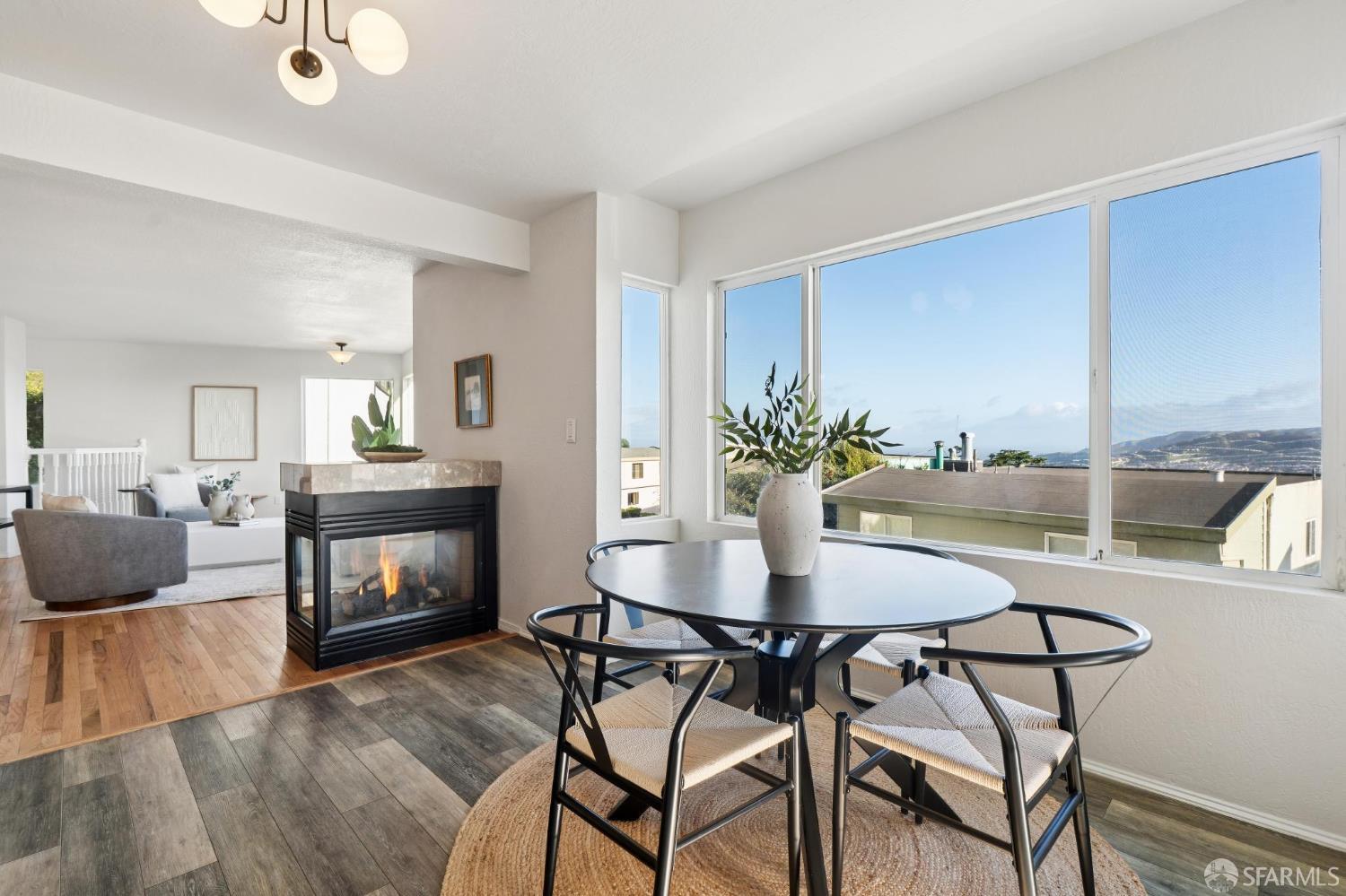 Detail Gallery Image 31 of 83 For 221 Cresta Vista Dr, San Francisco,  CA 94127 - 4 Beds | 3 Baths