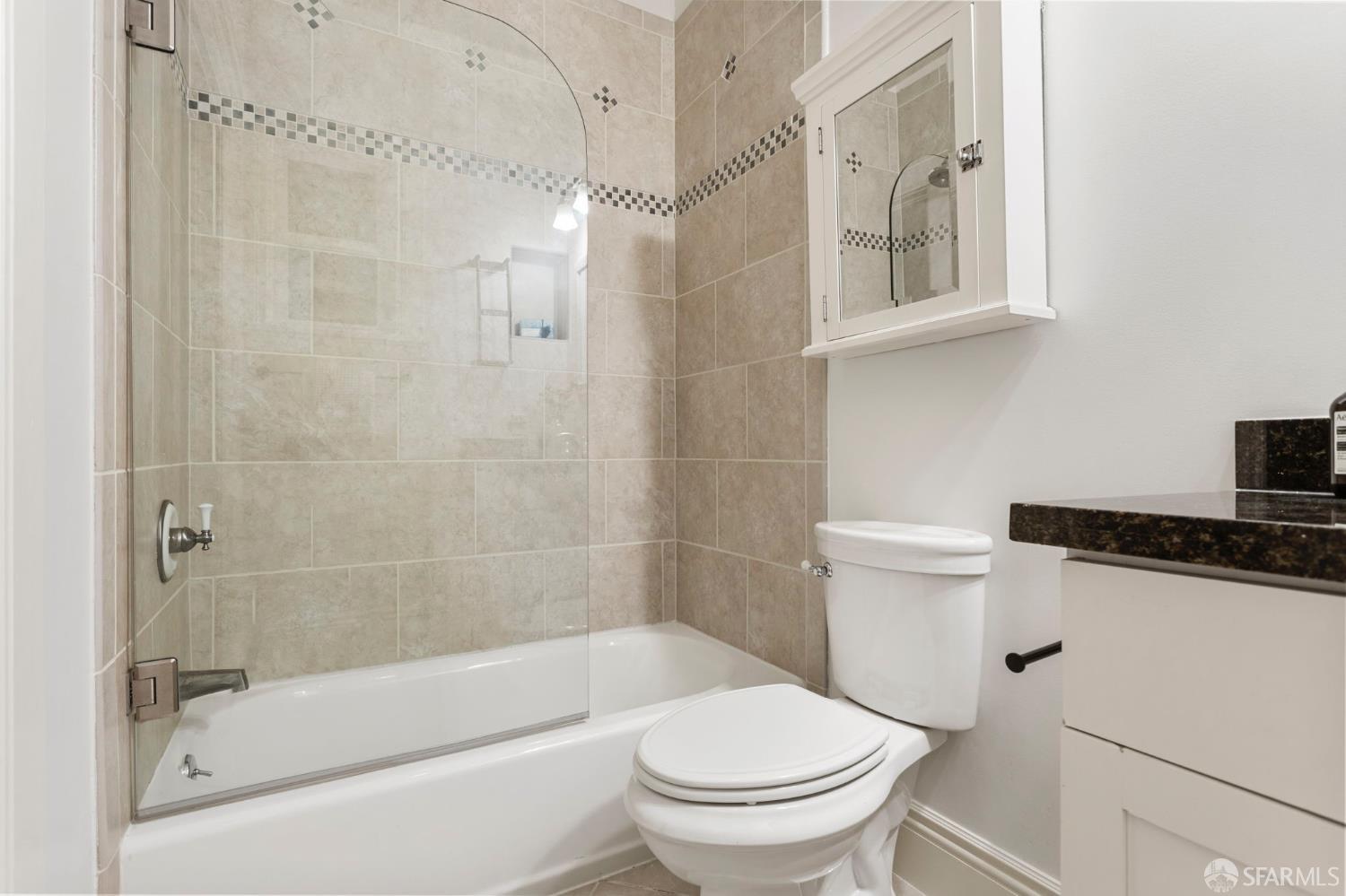 Photo #20: 426105757 Listing: Photo #20