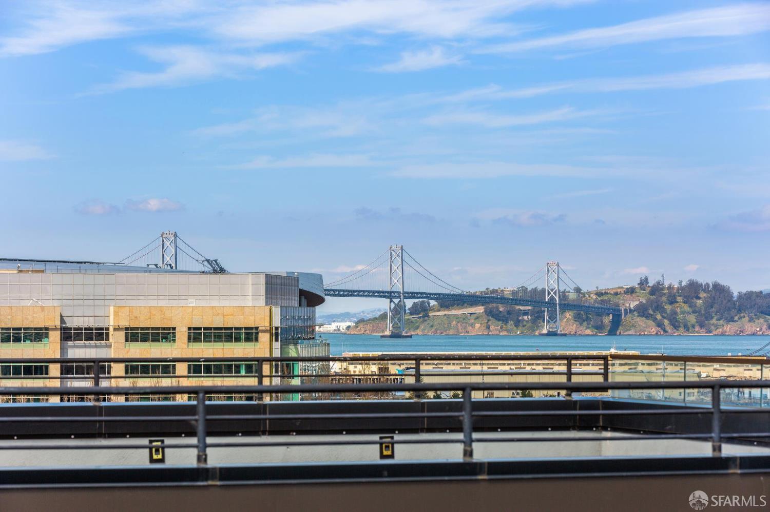 Photo #2: 425010610 Listing: Photo #2