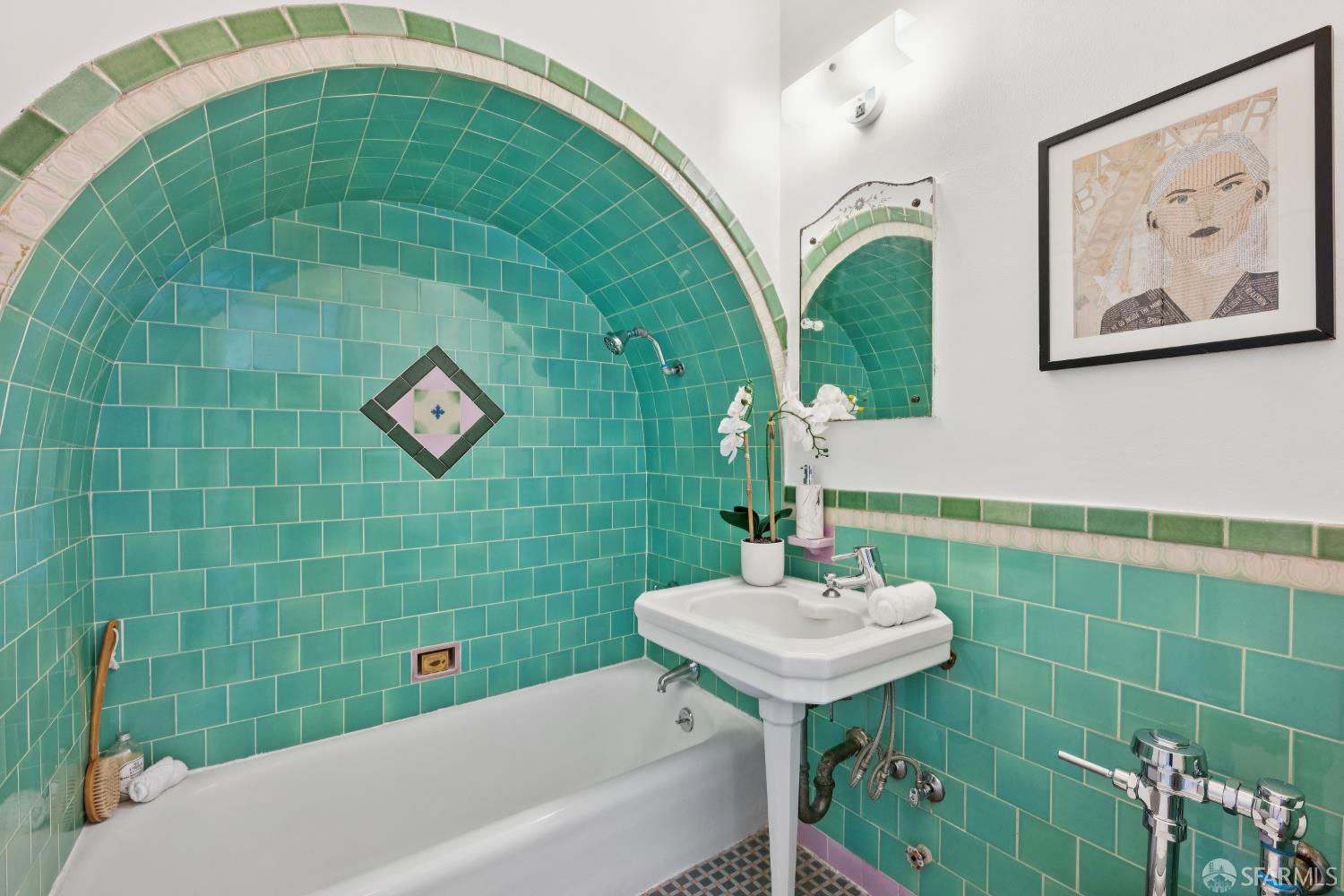 Photo #16: 425092819 Listing: Photo #16