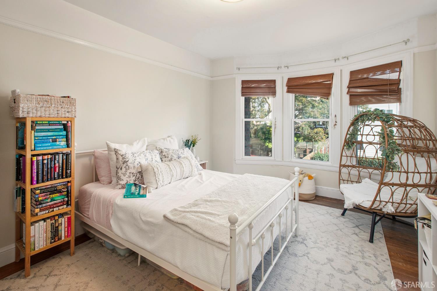 Detail Gallery Image 4 of 20 For 326 11th Ave, San Francisco,  CA 94118 - – Beds | – Baths