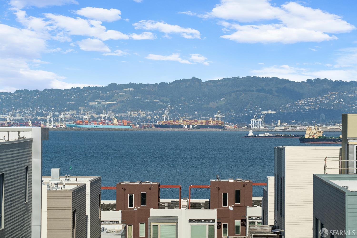 Front Image Thumbnail for SF426103853