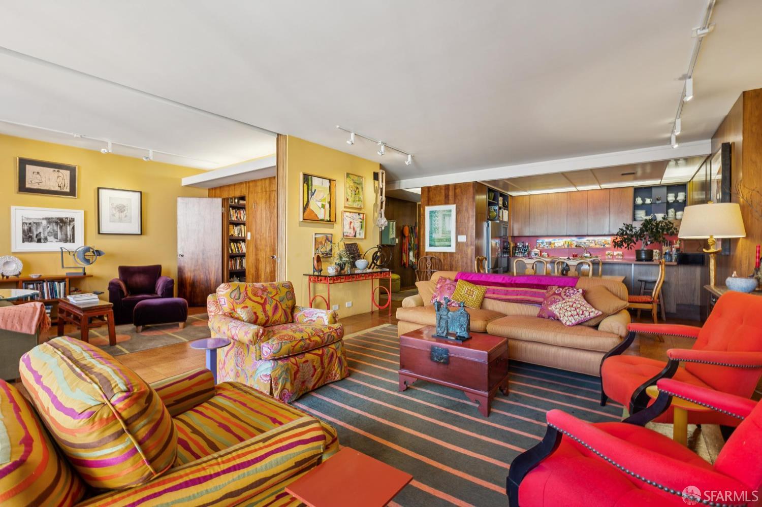 Photo #14: 426102885 Listing: Photo #14