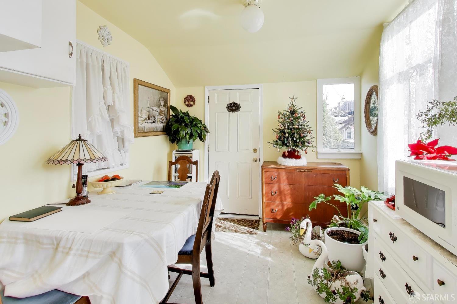 Detail Gallery Image 31 of 42 For 1228 12th Ave, San Francisco,  CA 94122 - – Beds | – Baths