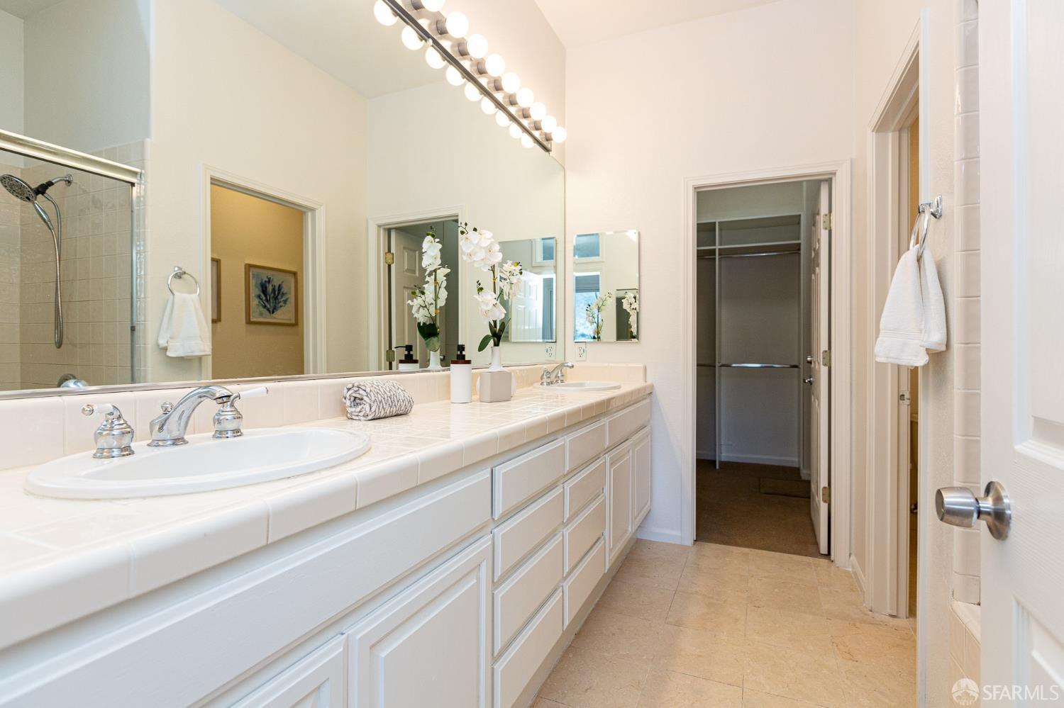 Detail Gallery Image 23 of 50 For 141 Kestrel Ct, Brisbane,  CA 94005 - 2 Beds | 2 Baths