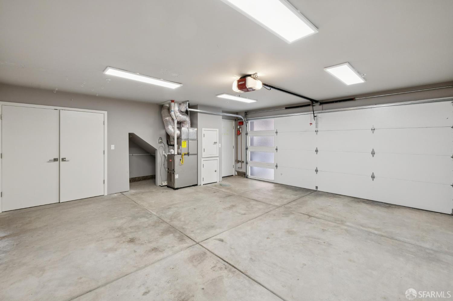 Detail Gallery Image 43 of 45 For 1536 Cherry St #B,  San Carlos,  CA 94070 - 3 Beds | 2/1 Baths