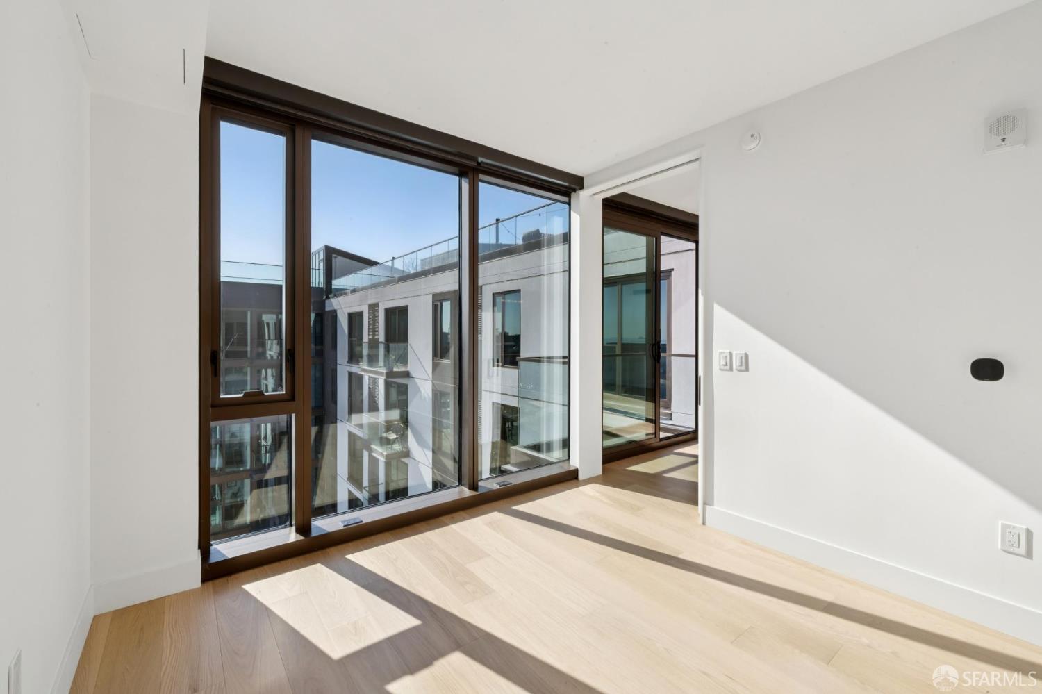 Photo #22: 425010610 Listing: Photo #22