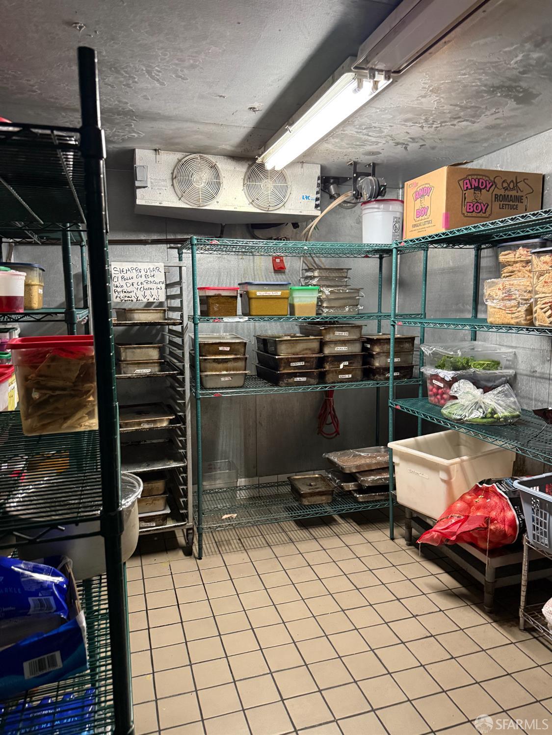 Detail Gallery Image 9 of 14 For 10 29th St, San Francisco,  CA 94110 - – Beds | – Baths