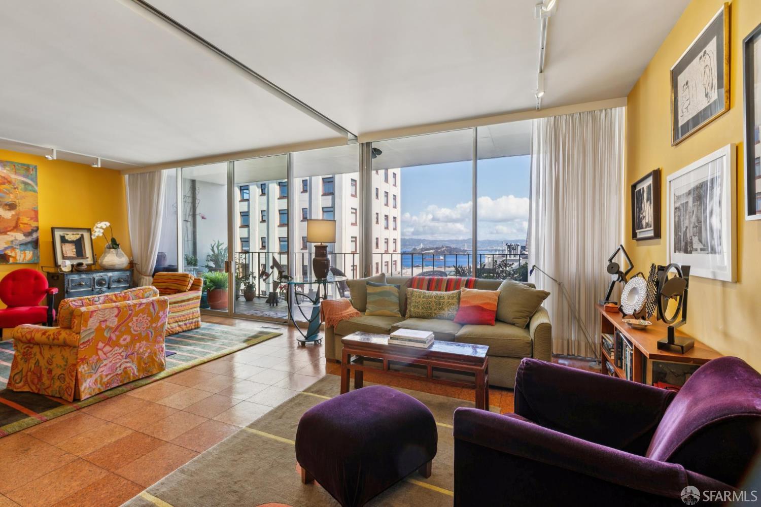 Photo #19: 426102885 Listing: Photo #19