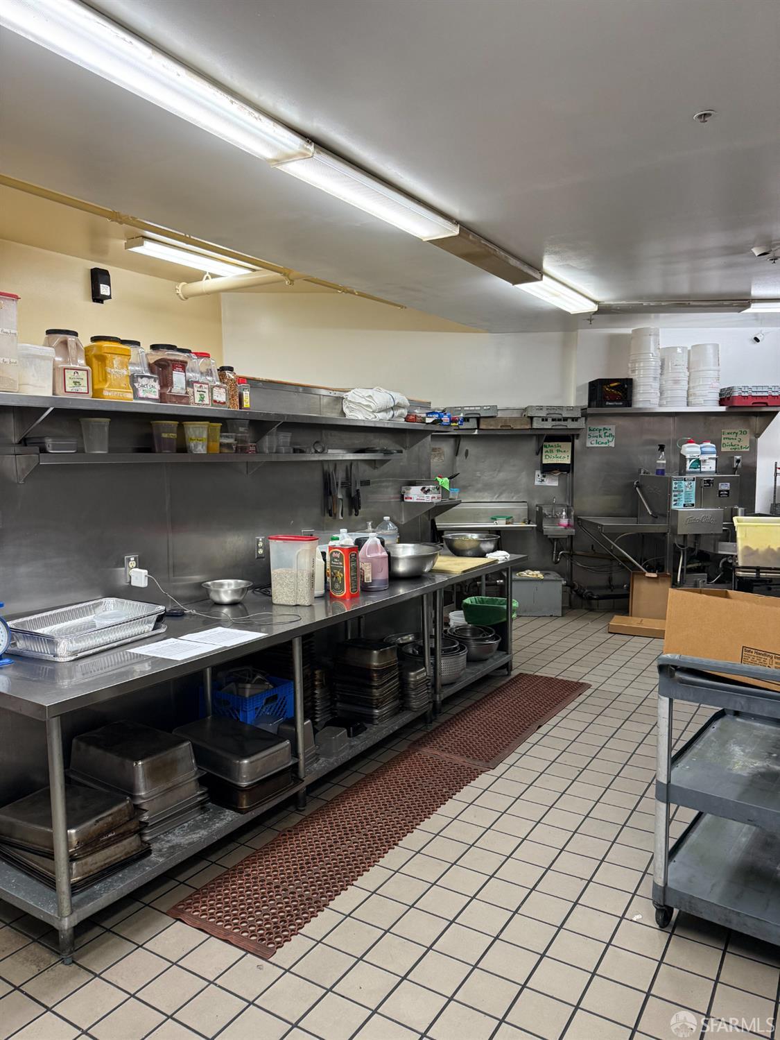 Detail Gallery Image 10 of 14 For 10 29th St, San Francisco,  CA 94110 - – Beds | – Baths