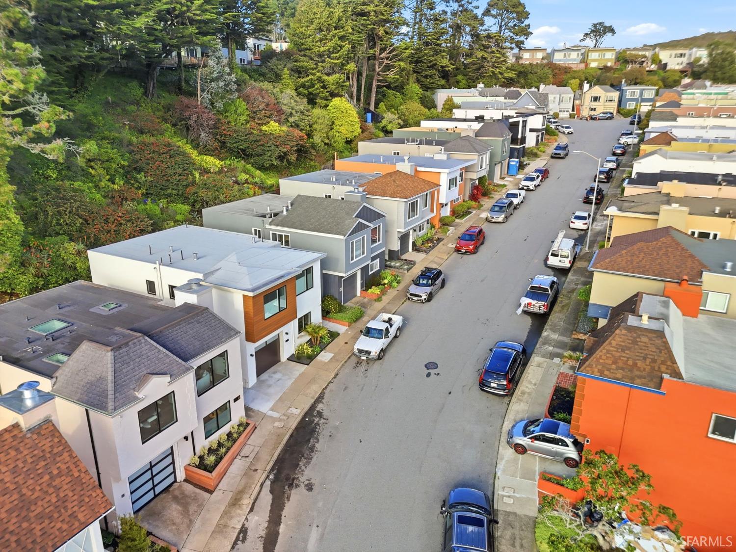 Detail Gallery Image 47 of 49 For 9 Clairview Ct, San Francisco,  CA 94131 - 4 Beds | 3 Baths