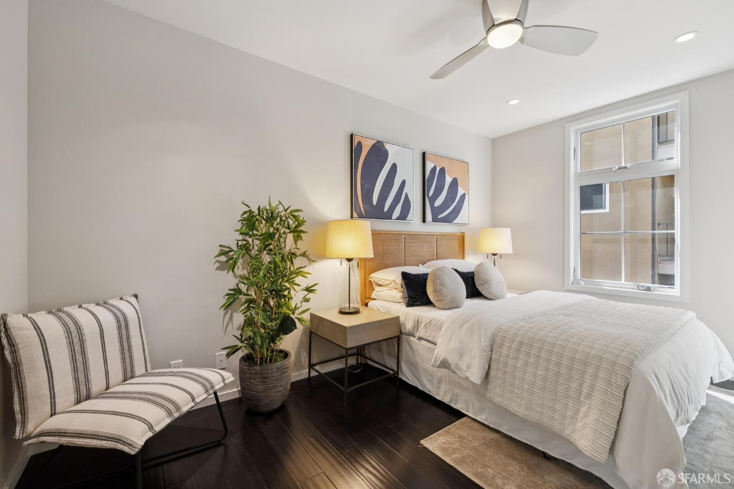 Detail Gallery Image 29 of 45 For 1536 Cherry St #B,  San Carlos,  CA 94070 - 3 Beds | 2/1 Baths