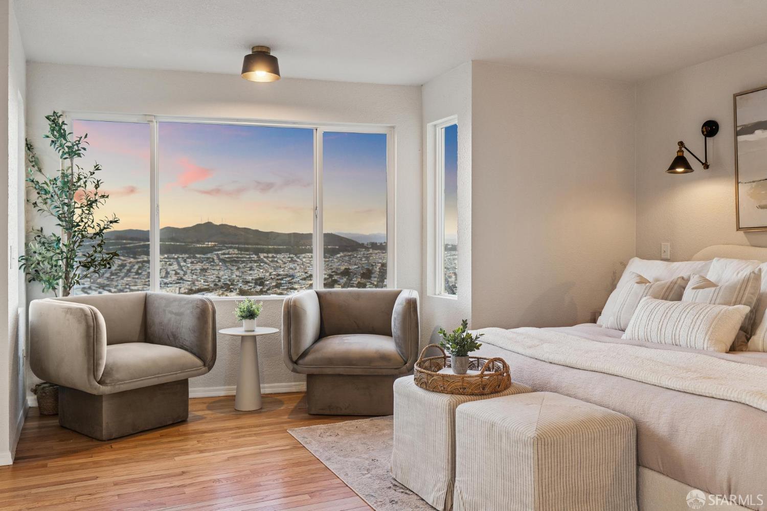 Detail Gallery Image 17 of 83 For 221 Cresta Vista Dr, San Francisco,  CA 94127 - 4 Beds | 3 Baths