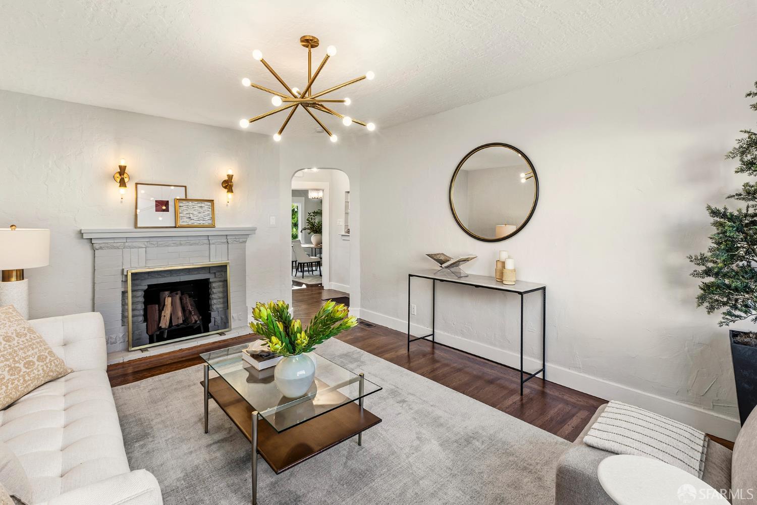 Detail Gallery Image 7 of 44 For 724 Excelsior Ave, San Francisco,  CA 94112 - 2 Beds | 2 Baths