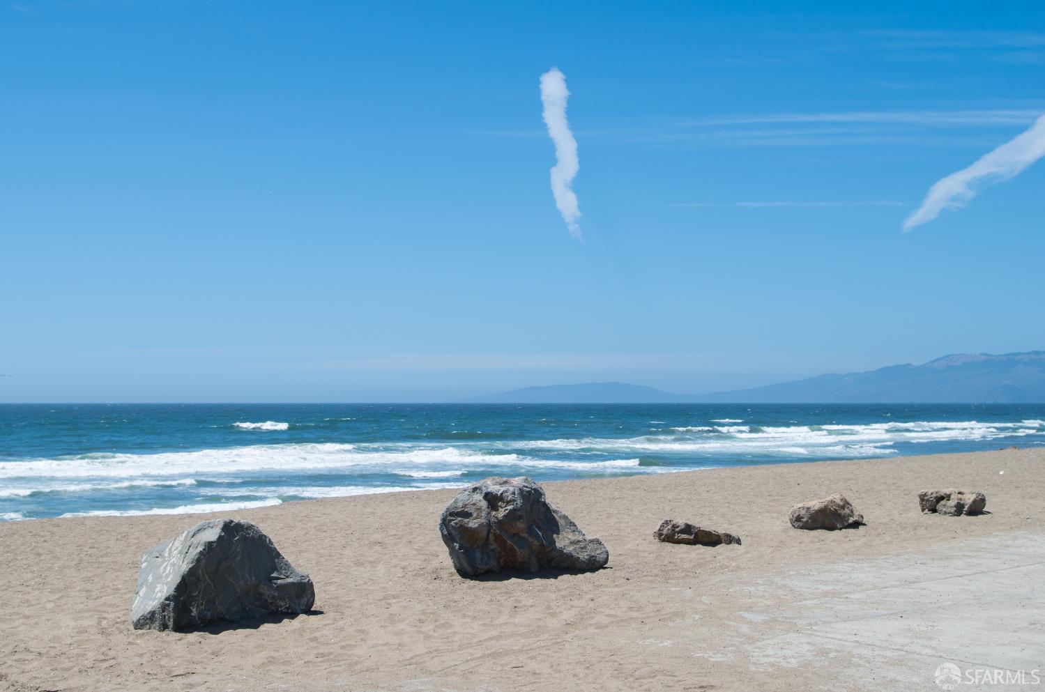 Detail Gallery Image 37 of 38 For 2442 44th Ave, San Francisco,  CA 94116 - 2 Beds | 1 Baths