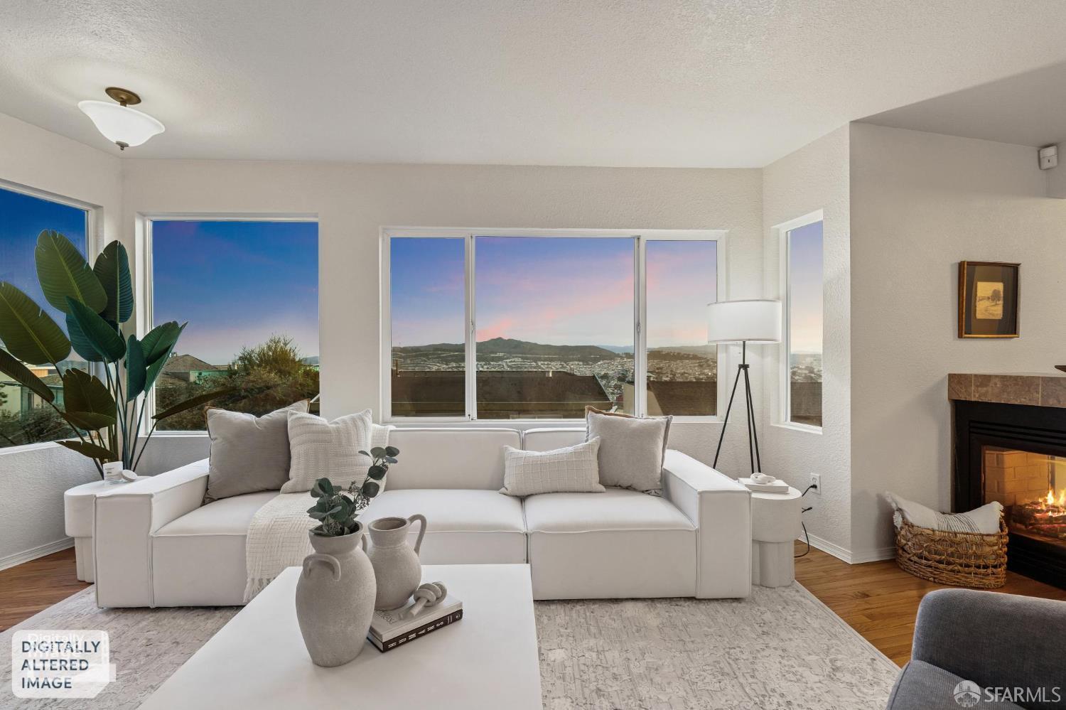 Detail Gallery Image 6 of 83 For 221 Cresta Vista Dr, San Francisco,  CA 94127 - 4 Beds | 3 Baths