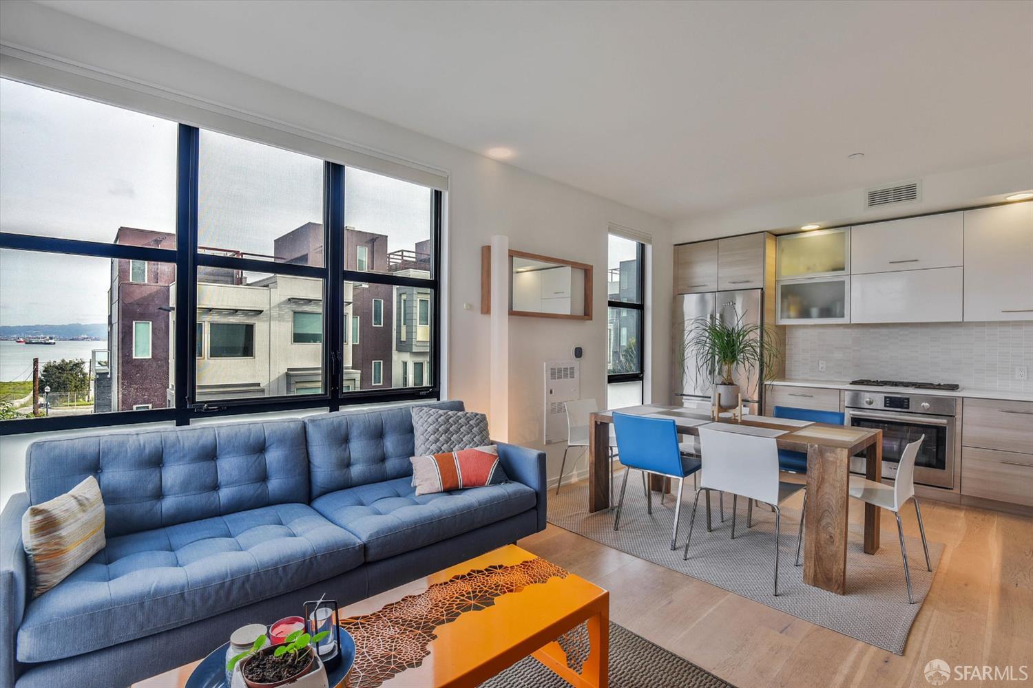 Detail Gallery Image 21 of 42 For 451 Donahue St, San Francisco,  CA 94124 - 2 Beds | 2 Baths