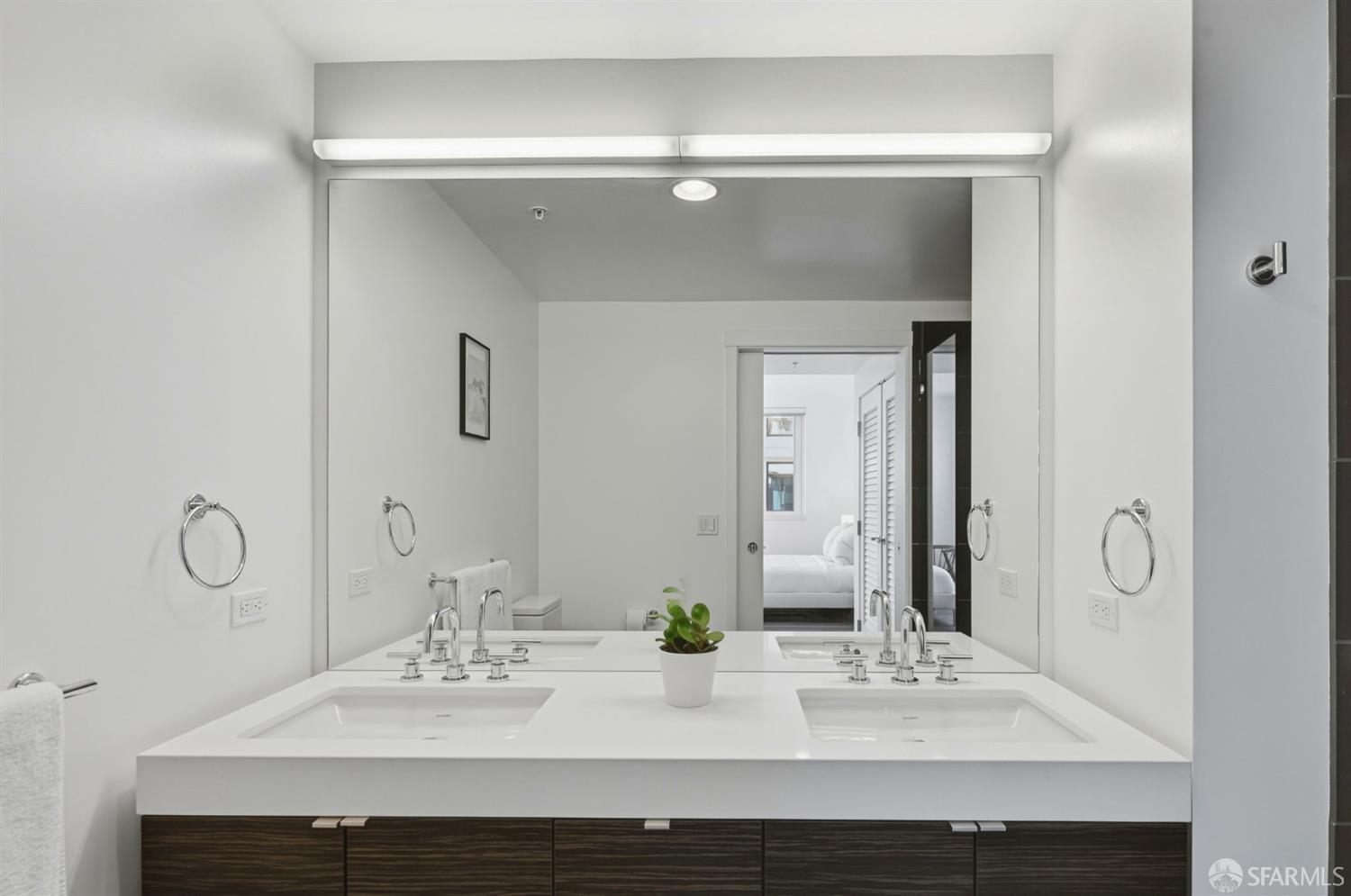 Photo #71: 426105663 Listing: Photo #71