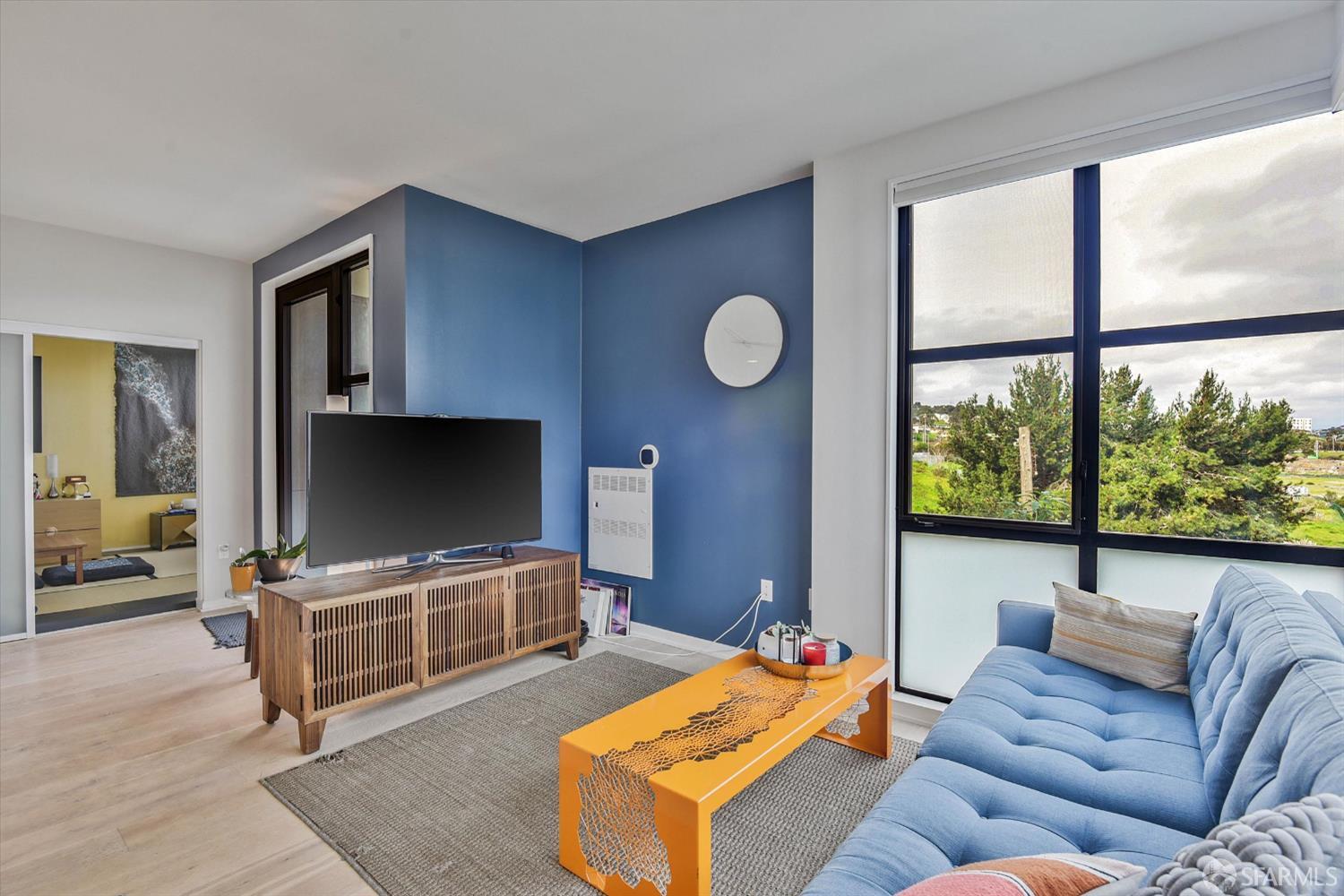 Detail Gallery Image 24 of 42 For 451 Donahue St, San Francisco,  CA 94124 - 2 Beds | 2 Baths