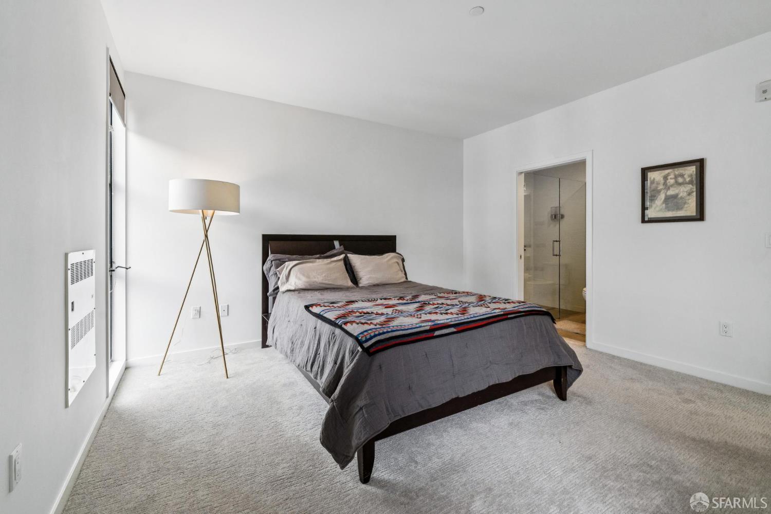 Photo #16: 426105791 Listing: Photo #16