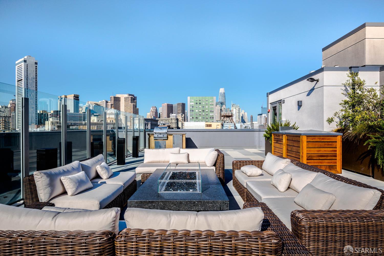 Detail Gallery Image 13 of 17 For 1075 Market St #312,  San Francisco,  CA 94103 - 2 Beds | 2 Baths