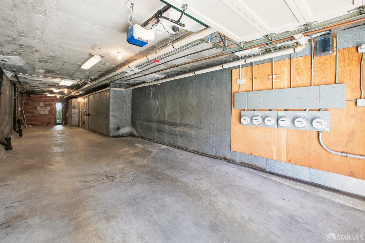 Detail Gallery Image 7 of 20 For 326 11th Ave, San Francisco,  CA 94118 - – Beds | – Baths