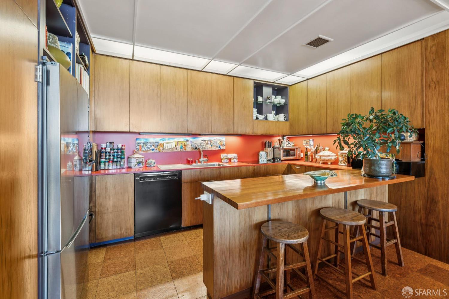 Photo #17: 426102885 Listing: Photo #17