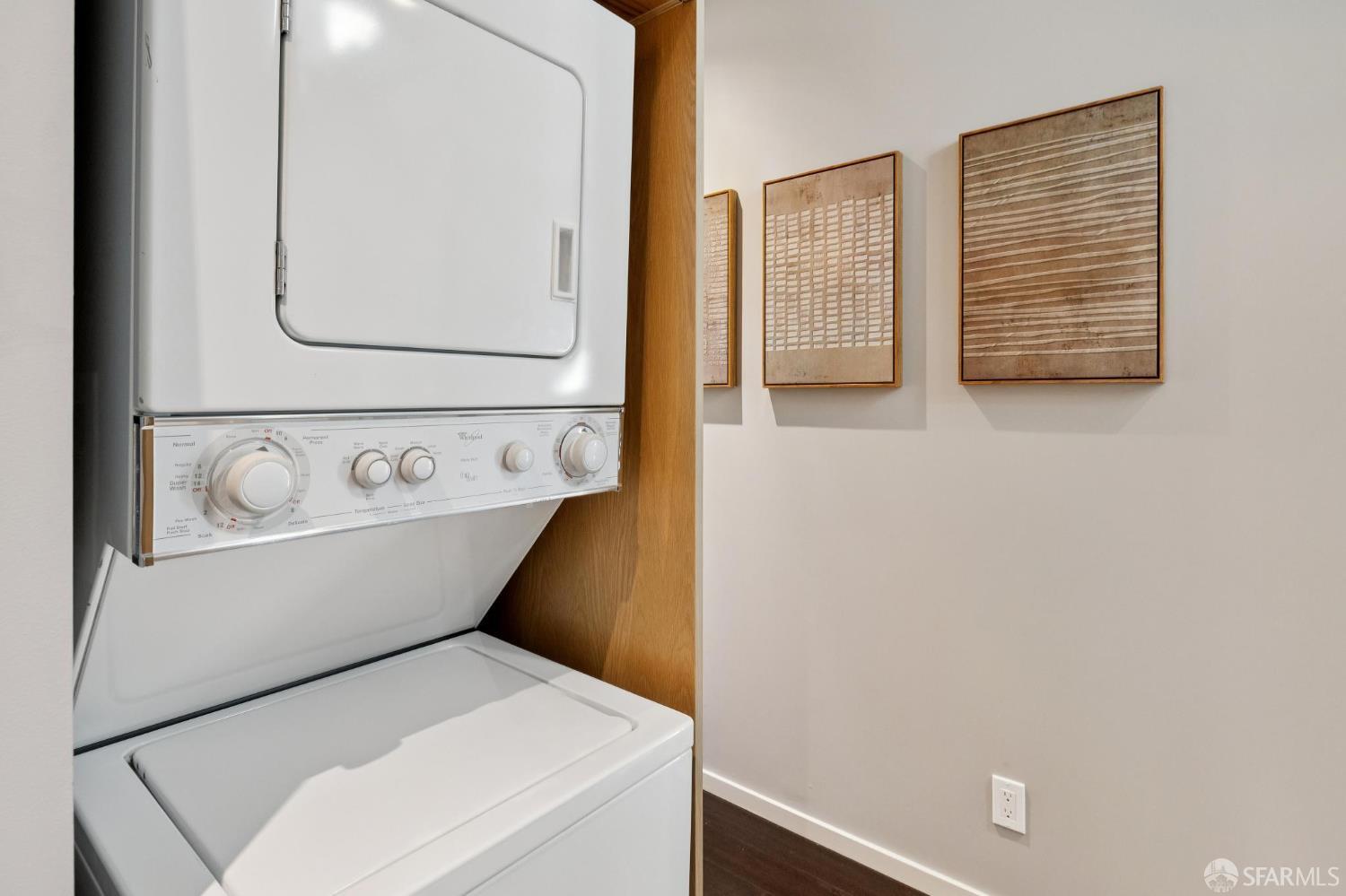 Detail Gallery Image 42 of 45 For 1536 Cherry St #B,  San Carlos,  CA 94070 - 3 Beds | 2/1 Baths