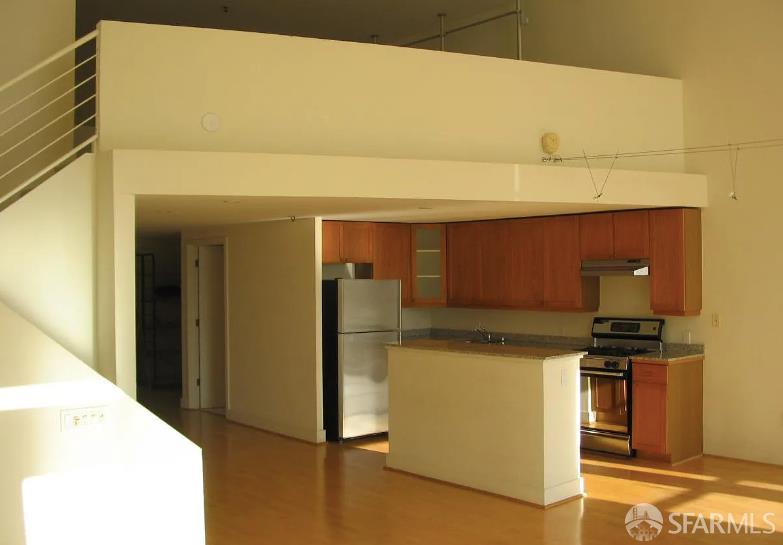 Detail Gallery Image 2 of 7 For 39 Boardman Pl #201,  San Francisco,  CA 94103 - 1 Beds | 2 Baths