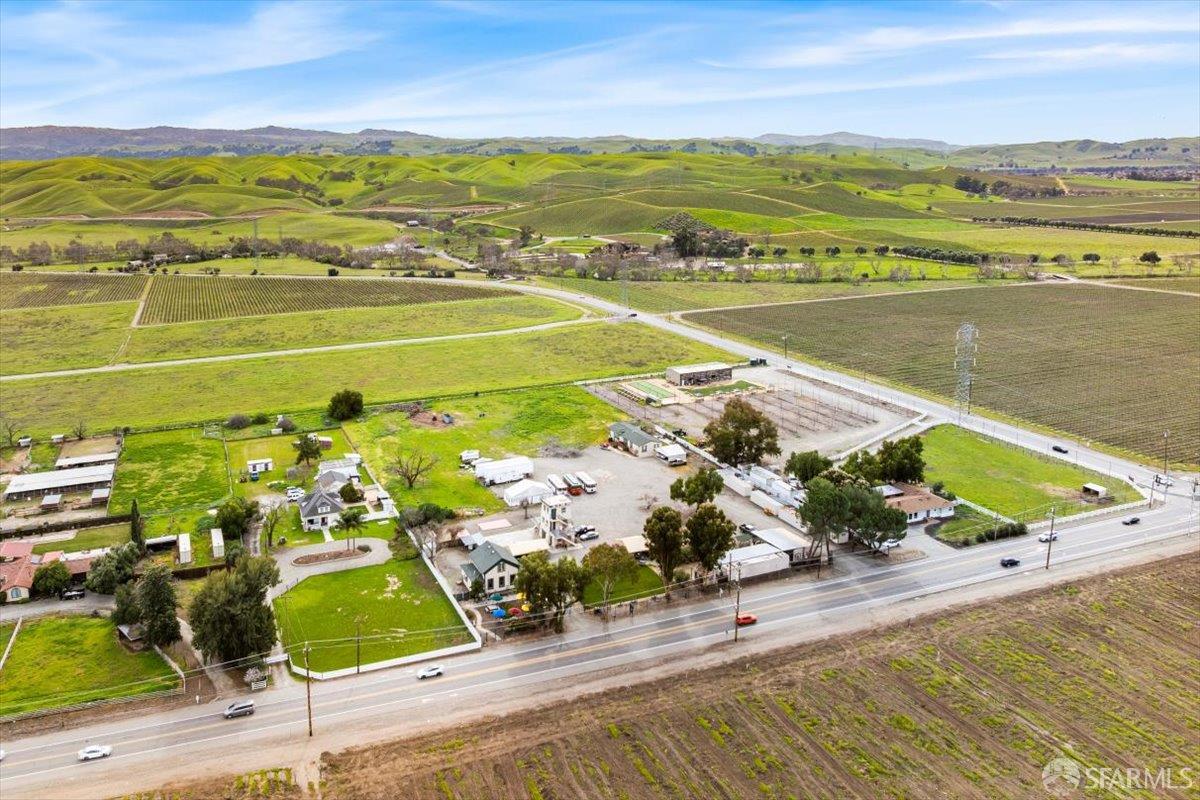 Detail Gallery Image 16 of 52 For 5143 Tesla Rd, Livermore,  CA 94550 - – Beds | – Baths