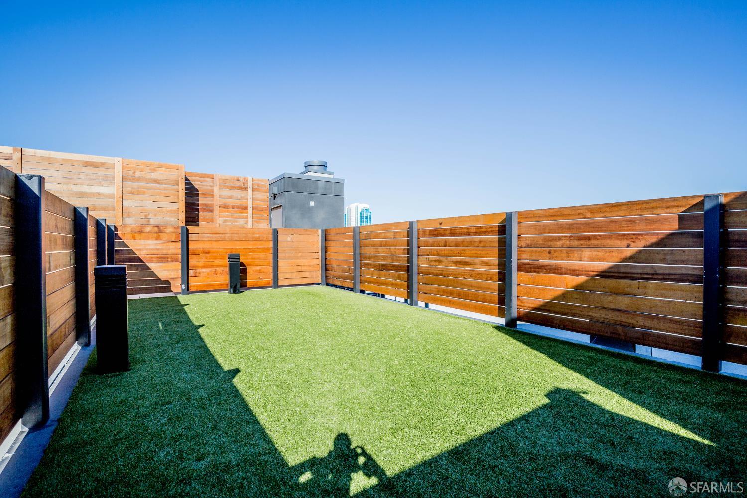 Detail Gallery Image 15 of 17 For 1075 Market St #312,  San Francisco,  CA 94103 - 2 Beds | 2 Baths