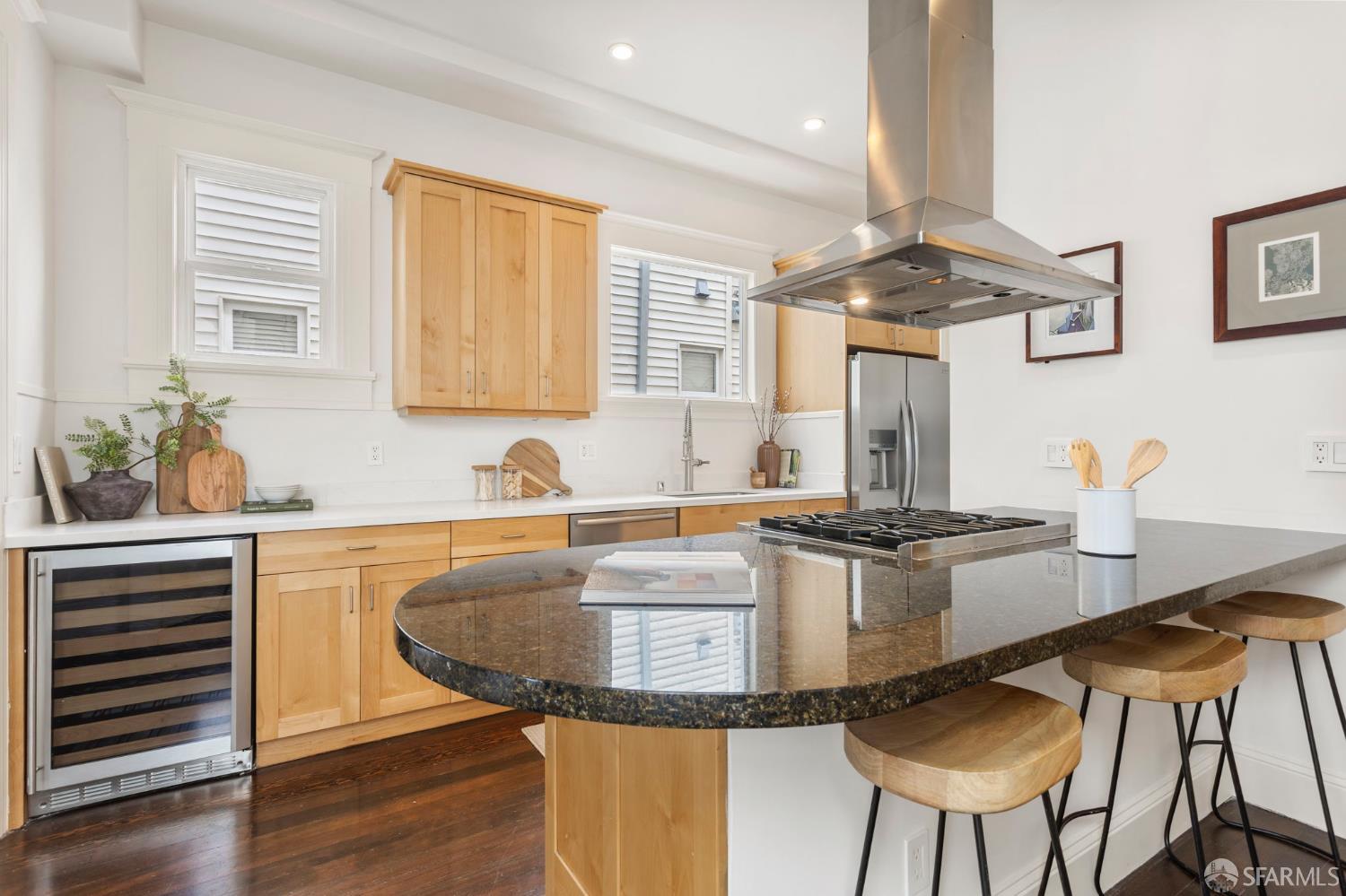 Photo #3: 426105757 Listing: Photo #3