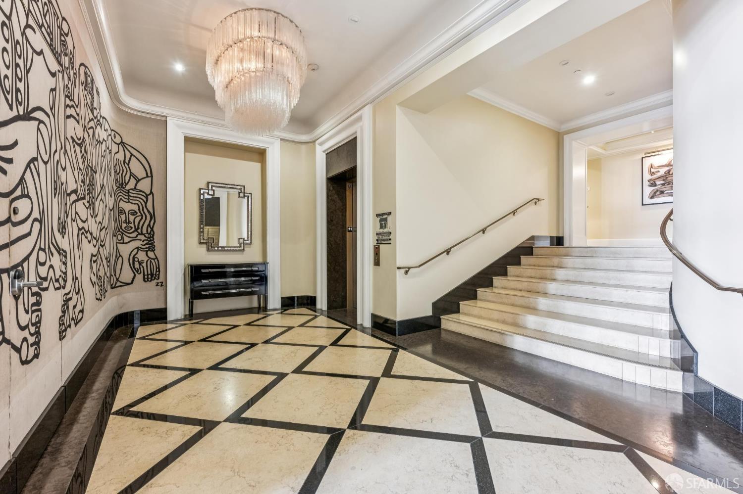 Detail Gallery Image 2 of 20 For 1645 Pacific Ave 6c,  San Francisco,  CA 94109 - 1 Beds | 1 Baths