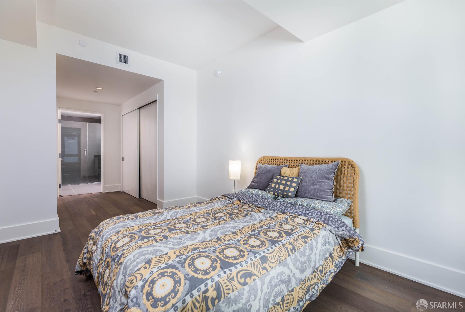 Detail Gallery Image 5 of 17 For 1075 Market St #312,  San Francisco,  CA 94103 - 2 Beds | 2 Baths