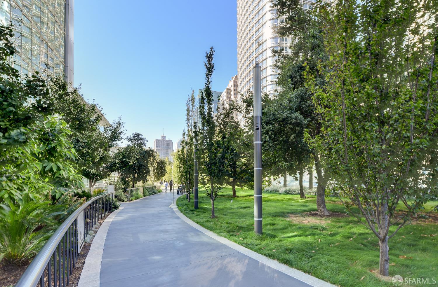 Detail Gallery Image 39 of 63 For 501 Beale St 4d,  San Francisco,  CA 94105 - 1 Beds | 1 Baths