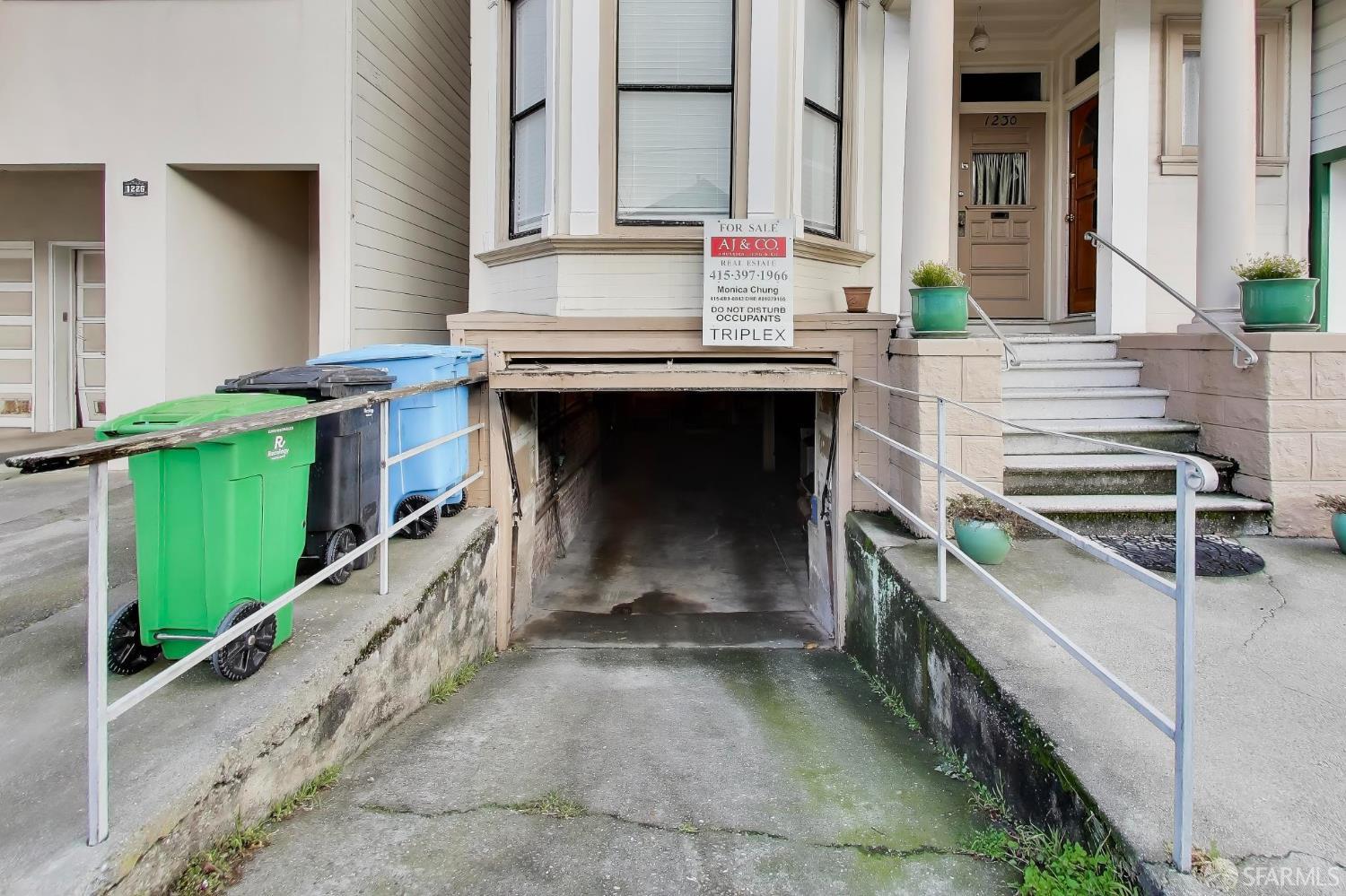 Detail Gallery Image 8 of 42 For 1228 12th Ave, San Francisco,  CA 94122 - – Beds | – Baths