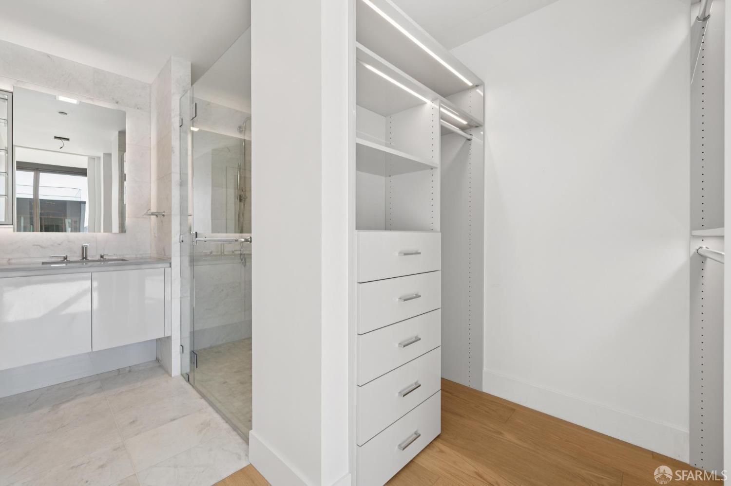 Photo #23: 425010610 Listing: Photo #23