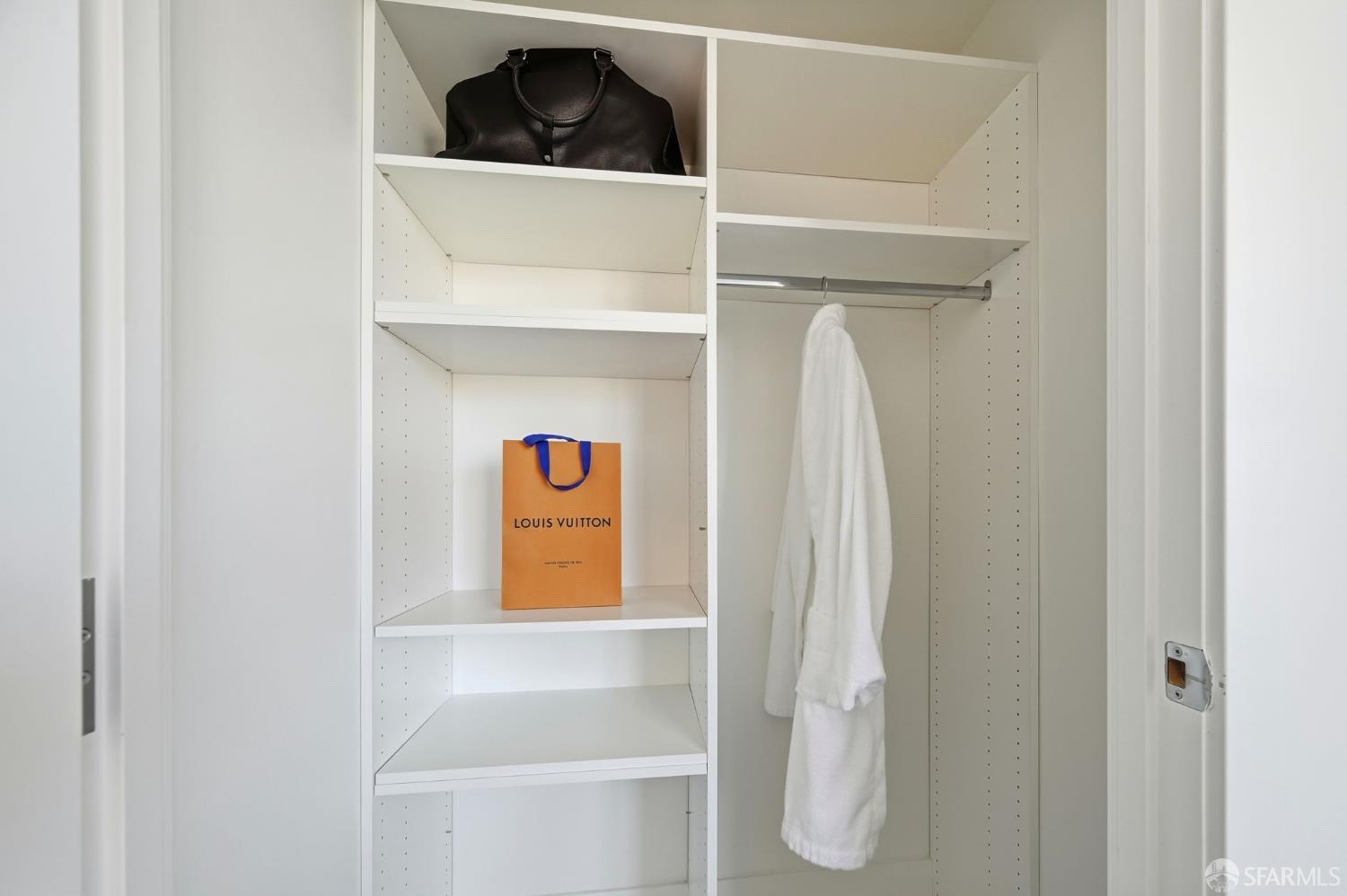 Photo #66: 426105663 Listing: Photo #66