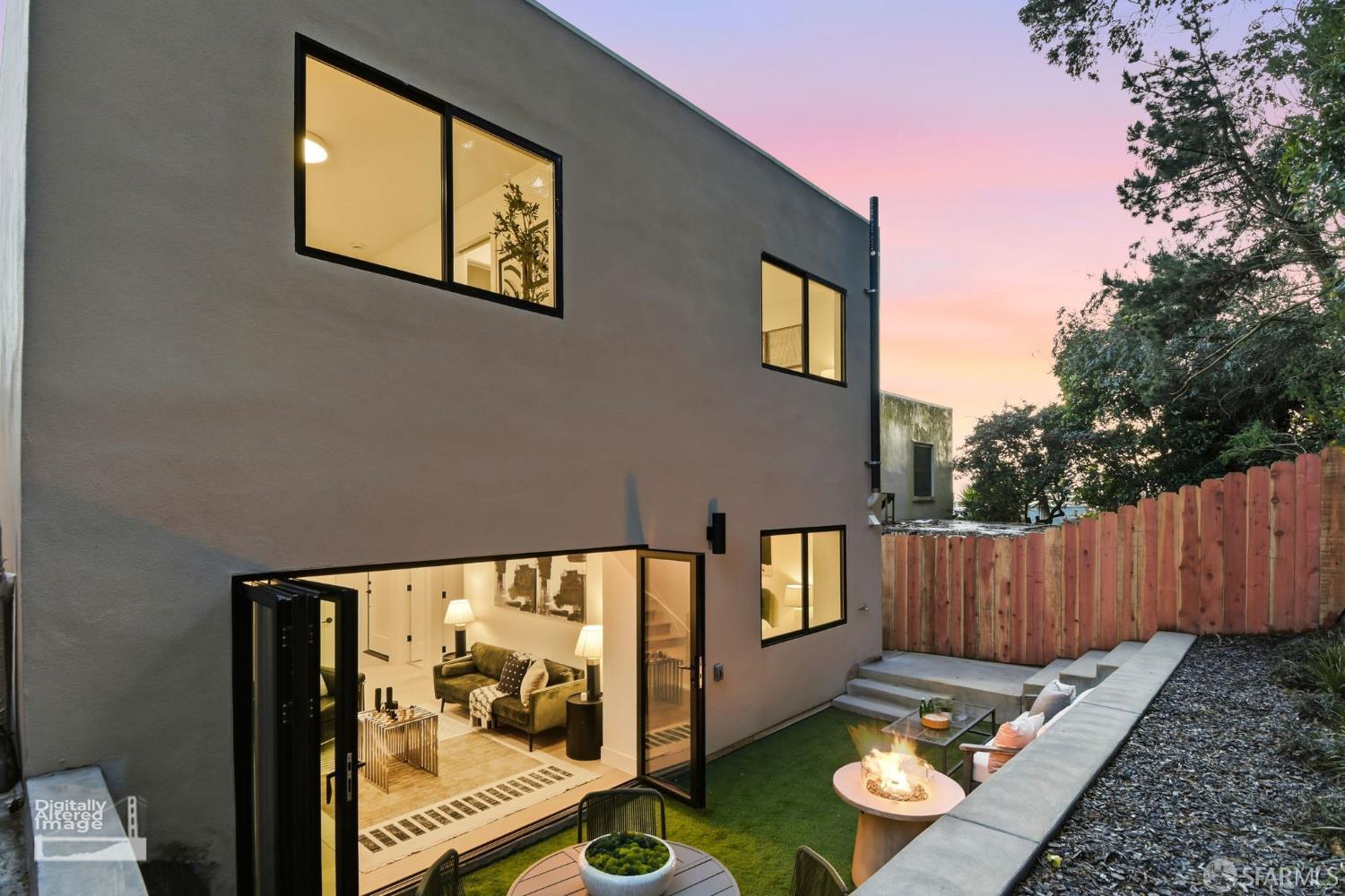 Detail Gallery Image 45 of 49 For 9 Clairview Ct, San Francisco,  CA 94131 - 4 Beds | 3 Baths