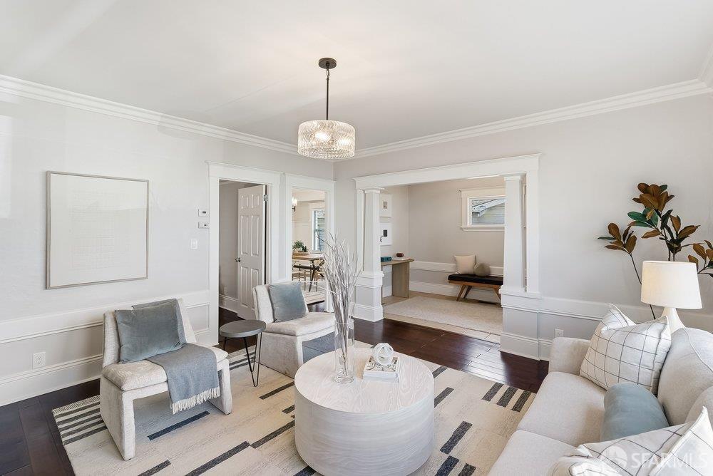 Detail Gallery Image 6 of 30 For 2040 Crosby Ave, Oakland,  CA 94601 - 4 Beds | 2 Baths