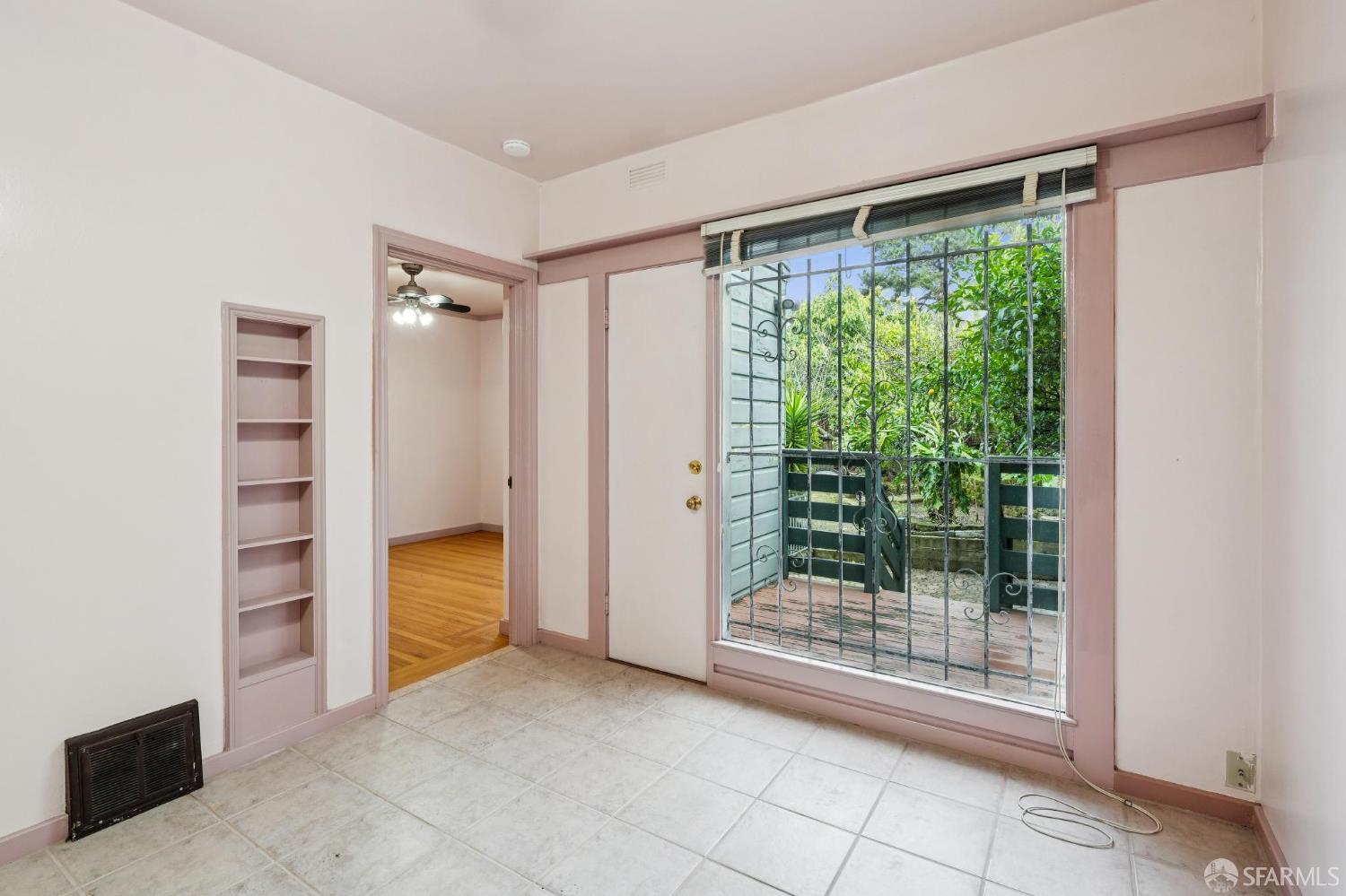 Detail Gallery Image 10 of 45 For 1551 Hampshire St, San Francisco,  CA 94110 - – Beds | – Baths