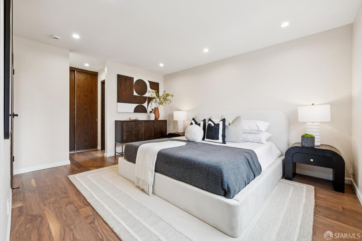 Detail Gallery Image 35 of 57 For 257 Hampshire Ct, Daly City,  CA 94015 - 5 Beds | 4 Baths