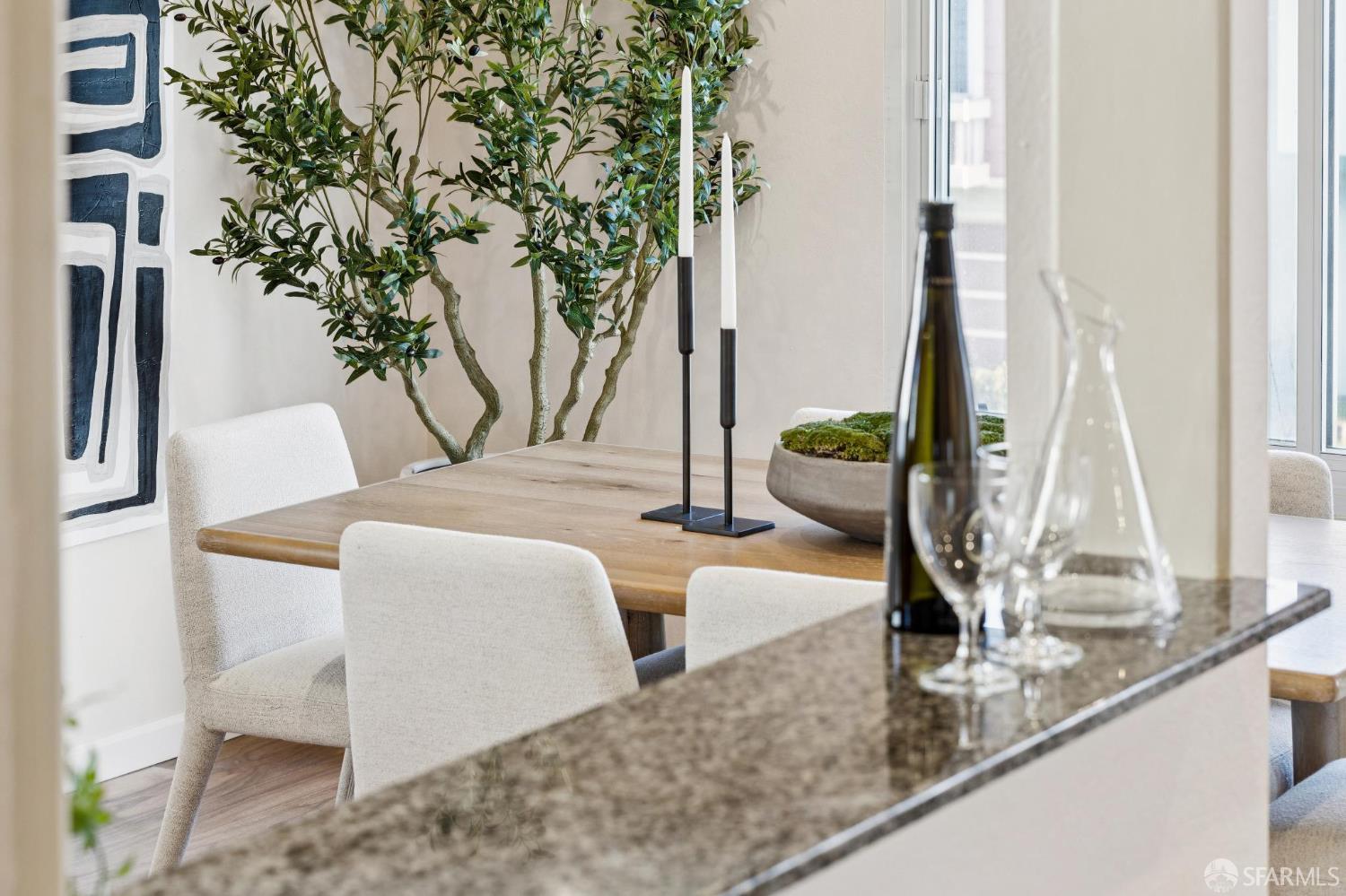 Detail Gallery Image 13 of 57 For 257 Hampshire Ct, Daly City,  CA 94015 - 5 Beds | 4 Baths