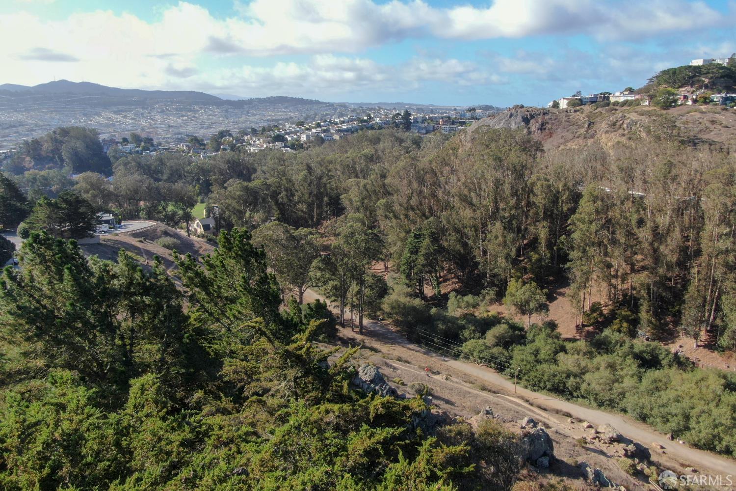 Detail Gallery Image 89 of 90 For 566 Mangels Ave, San Francisco,  CA 94127 - 4 Beds | 3 Baths