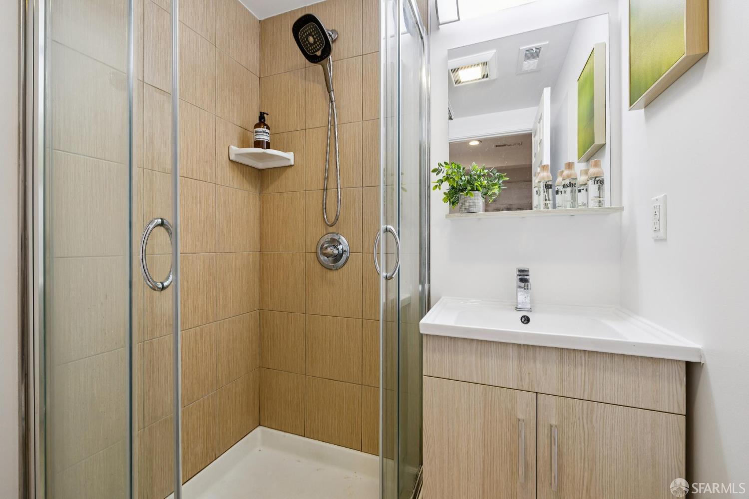 Detail Gallery Image 51 of 57 For 257 Hampshire Ct, Daly City,  CA 94015 - 5 Beds | 4 Baths