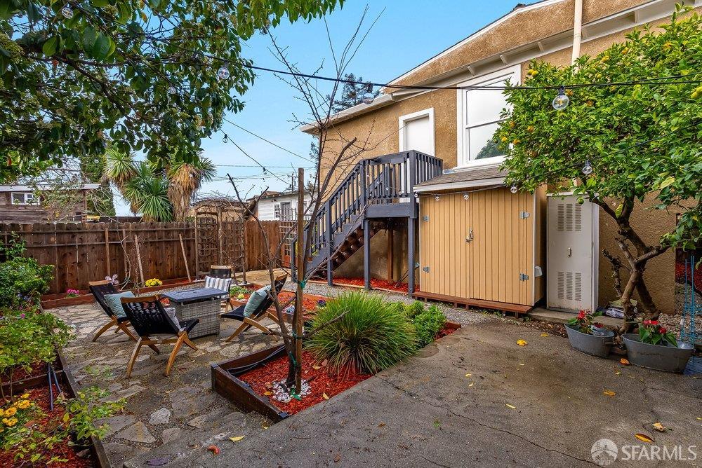 Detail Gallery Image 29 of 30 For 2040 Crosby Ave, Oakland,  CA 94601 - 4 Beds | 2 Baths